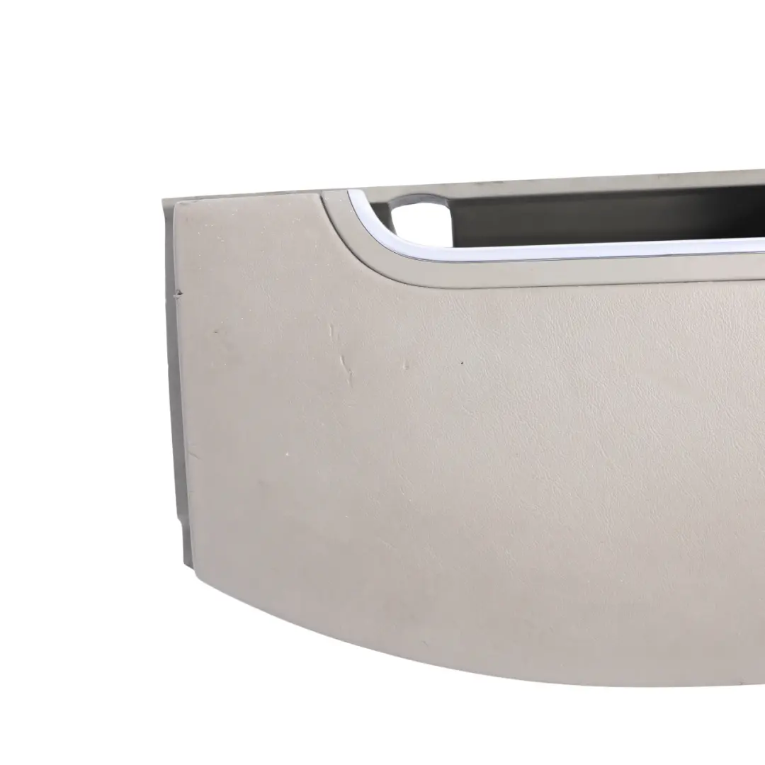 Vano Portaoggetti Illuminato Posteriore Sinistro Grigio per Audi S8 D3 con numero di parte 4E0971686 Audi S8 D3 Vano Portaoggetti Illuminato Posteriore Sinistro Grigio - SKU 4E0868983A - Numero di parte 4E0971686