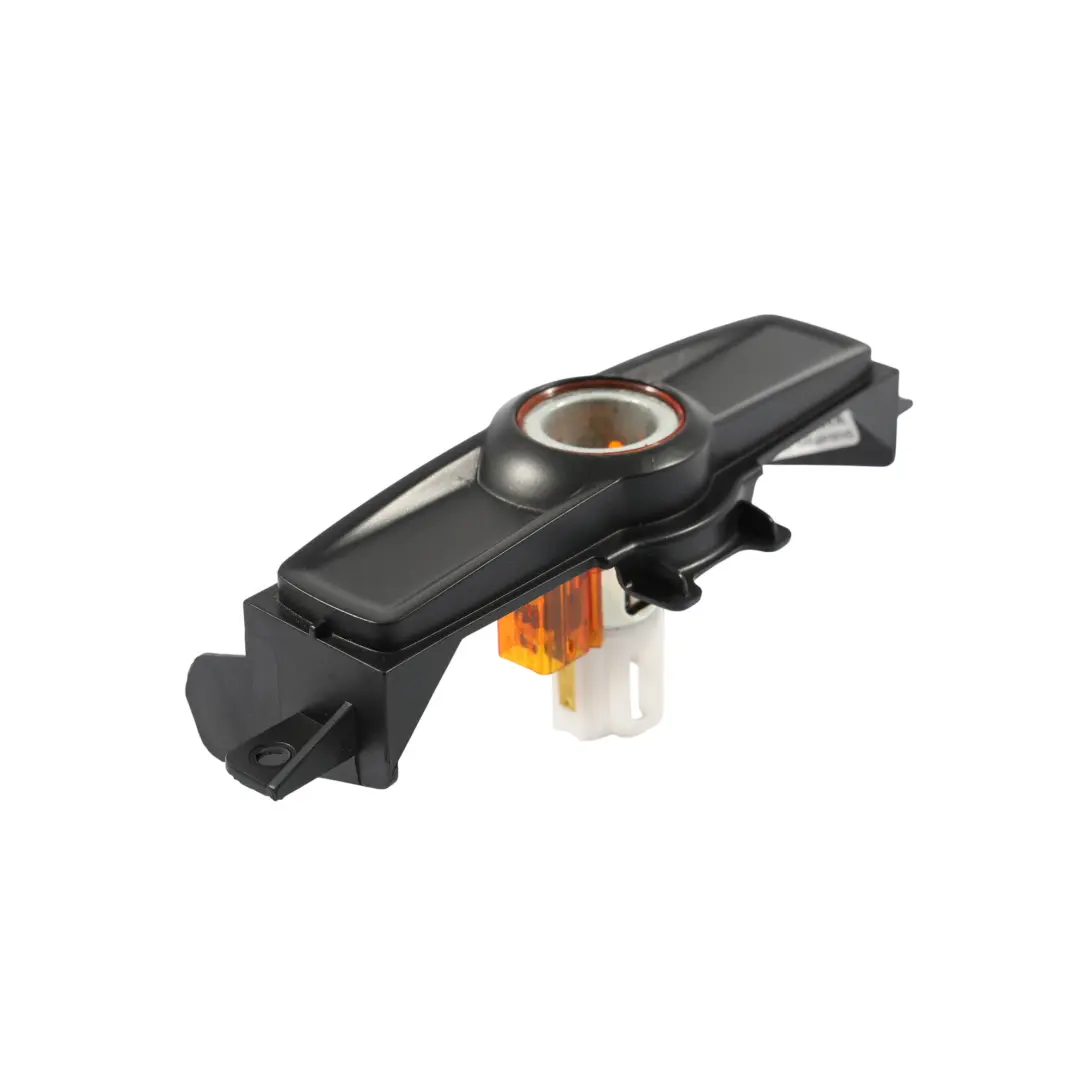 Zigaretten Anzünder Steckdose Hinten Mittel Konsole für Audi A6 C6 mit Teilenummer 4F0863351E Audi A6 C6 Zigaretten Anzünder Steckdose Hinten Mittel Konsole - SKU 4F0863351E - Teilenummer 4F0863351E