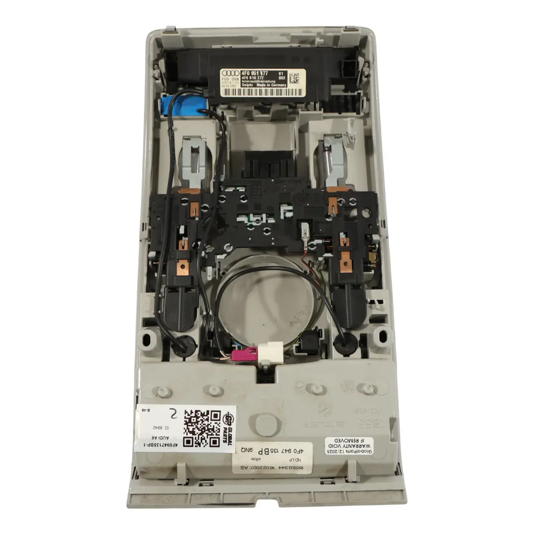Audi A6 C6 Panel Lampka Podsufitki Oświetlenie Kabiny Szary - SKU 4F0947135BP-1 - Numer Części 4F0947135BP
