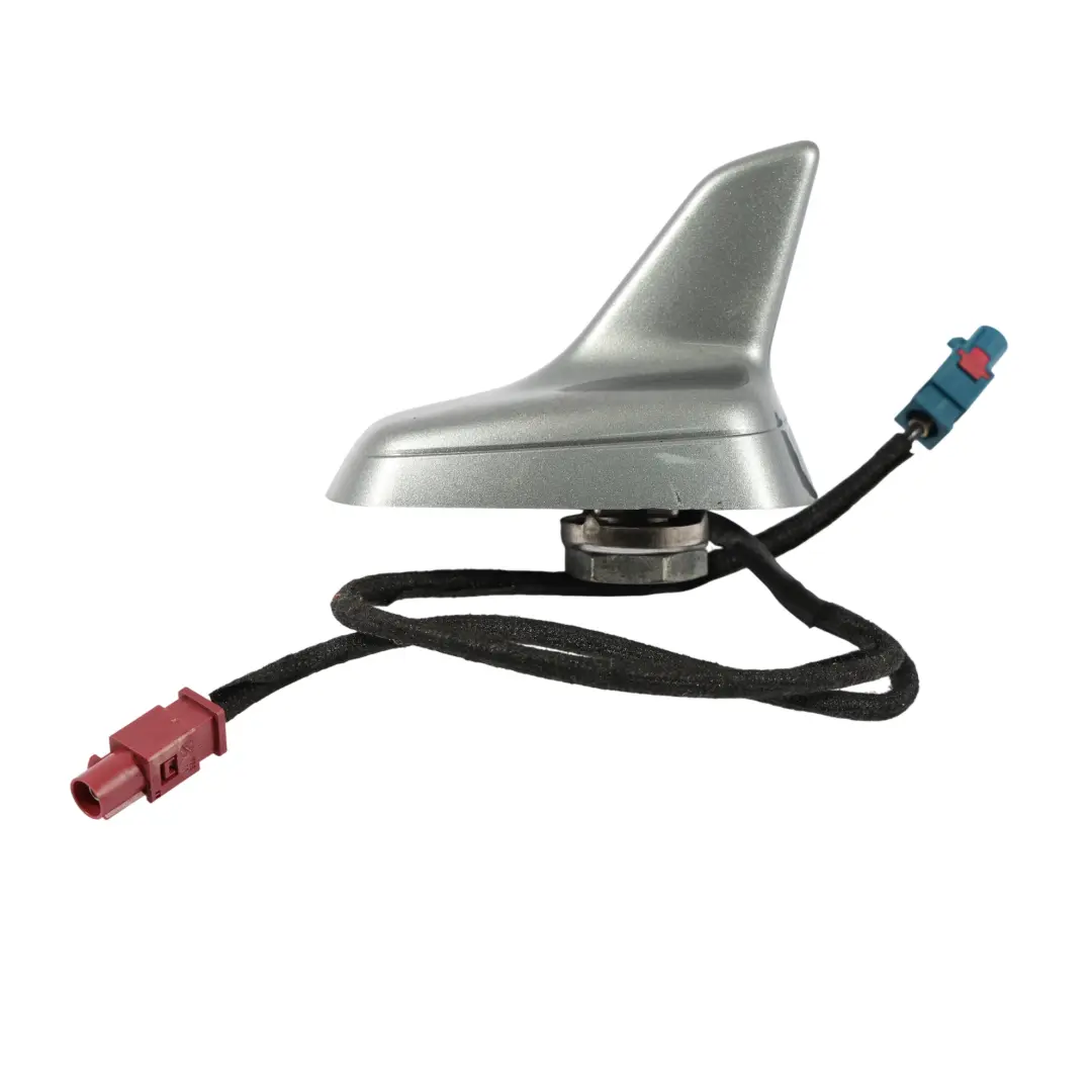 Antenne De Toit Amplificateur Shark Top Gris Quartz - Y7G pour Audi A6 C6 à propos du numéro de pièce 4F9035503F Audi A6 C6 Antenne De Toit Amplificateur Shark Top Gris Quartz - Y7G - SKU 4F9035503F-QGR - Numéro de pièce 4F9035503F