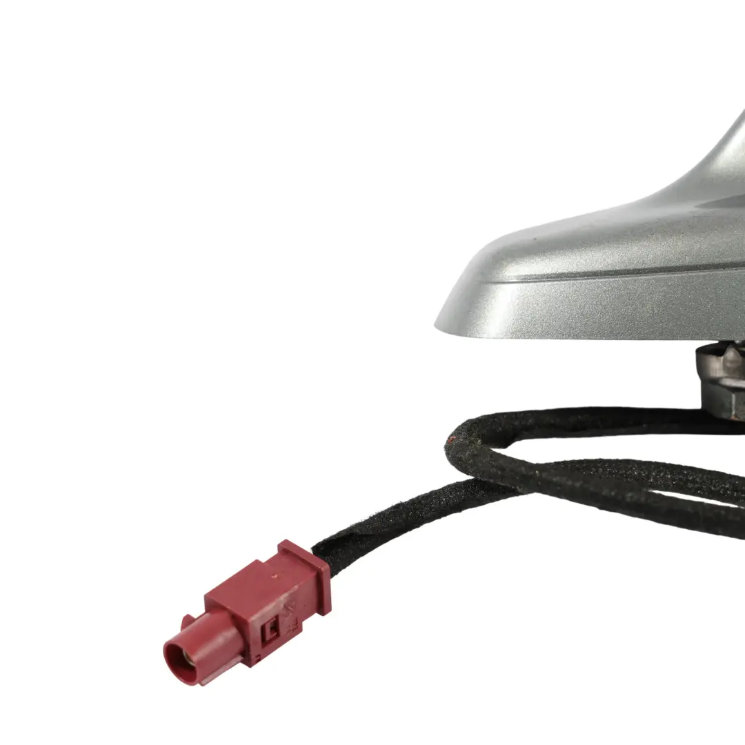 Roof Antenna Aerial Shark Top Amplifier Quartz Grey - Y7G to Audi A6 C6 with Part number 4F9035503F Audi A6 C6 Roof Antenna Aerial Shark Top Amplifier Quartz Grey - Y7G - SKU 4F9035503F-QGR - Part number 4F9035503F