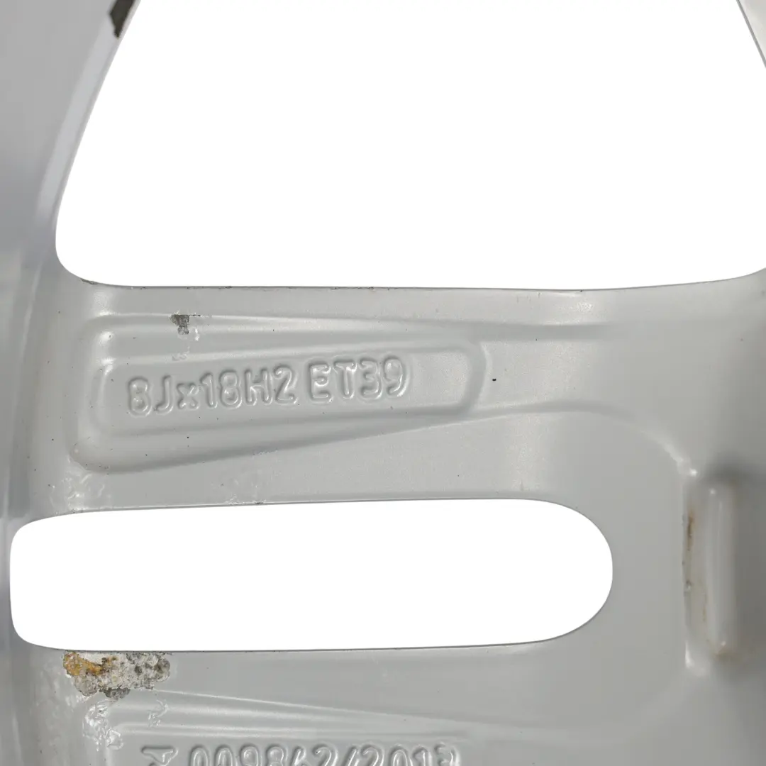 Llanta Aleación Plata 18" 8J ET:39 10 Rayos para Audi A6 C7 con número de pieza 4G0601025BL Audi A6 C7 Llanta Aleación Plata 18" 8J ET:39 10 Rayos - SKU 4G0601025BL-1 - Número de pieza 4G0601025BL