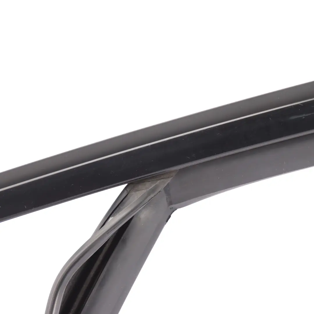 Junta Ventana Puerta Delantera Izquierda Marco Guía para Audi A6 C7 con número de pieza 4G0837431B Audi A6 C7 Junta Ventana Puerta Delantera Izquierda Marco Guía - SKU 4G0837431B - Número de pieza 4G0837431B