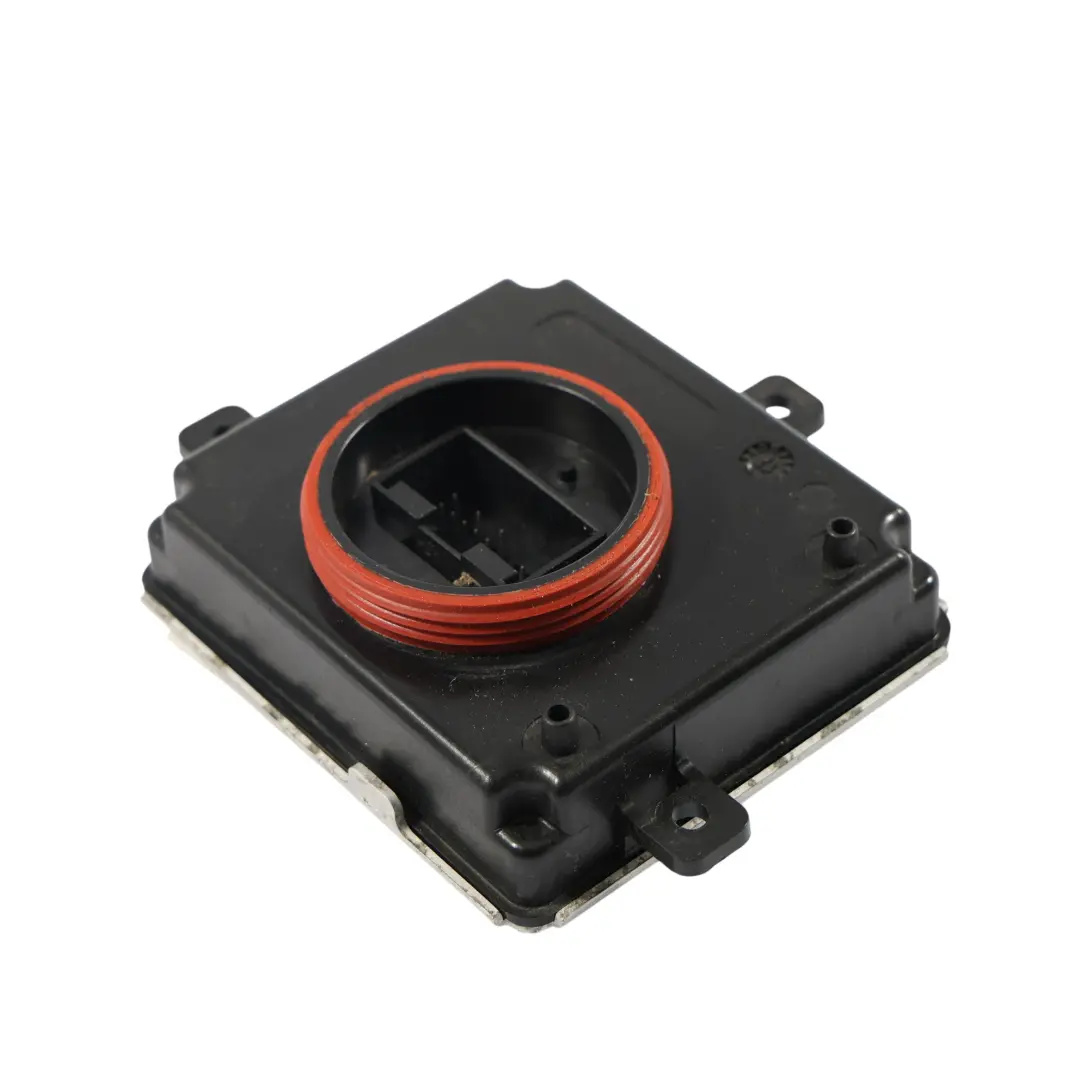 Sterownik Przetwornica Moduł LED do VW Golf Mk7 Touran 1T o numerze 4G0907697A VW Golf Mk7 Touran 1T Sterownik Przetwornica Moduł LED - SKU 4G0907697A - Numer Części 4G0907697A