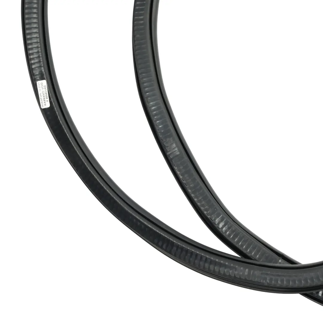 Guarnizione Porta Copertura Posteriore Sinistra Destra per Audi A8 D4 con numero di parte 4H0833721G Audi A8 D4 Guarnizione Porta Copertura Posteriore Sinistra Destra - SKU 4H0833721G - Numero di parte 4H0833721G