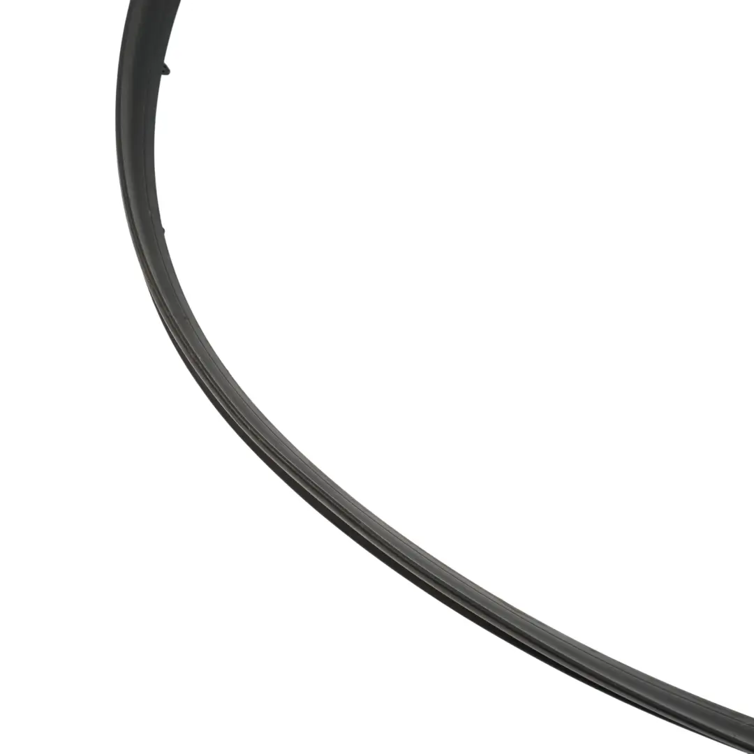 Puerta Delantera Junta De Goma Exterior Inferior Izquierda para Audi A8 D4 con número de pieza 4H0837717B Audi A8 D4 Puerta Delantera Junta De Goma Exterior Inferior Izquierda - SKU 4H0837717B - Número de pieza 4H0837717B