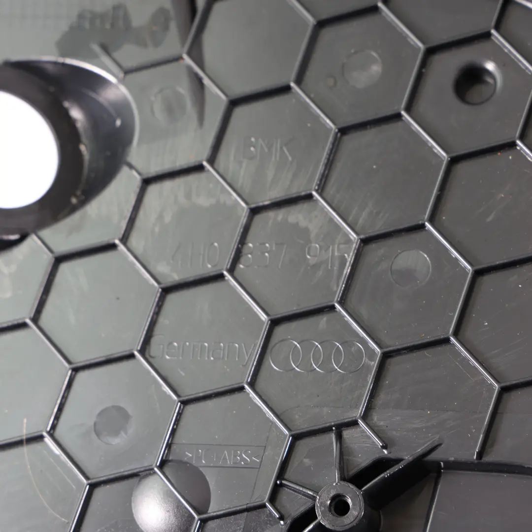 Front Türverriegelung Mechanismus Mount Bracket Basis Links für Audi A8 D4 mit Teilenummer 4H0837915 Audi A8 D4 Front Türverriegelung Mechanismus Mount Bracket Basis Links - SKU 4H0837915 - Teilenummer 4H0837915