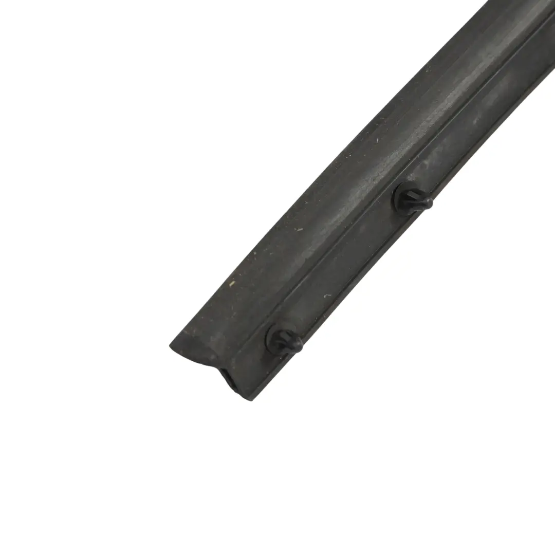 Joint D'Étanchéité De Porte Lunette Arrière Gauche pour Audi A8 D4 à propos du numéro de pièce 4H0839717C Audi A8 D4 Joint D'Étanchéité De Porte Lunette Arrière Gauche - SKU 4H0839717C - Numéro de pièce 4H0839717C