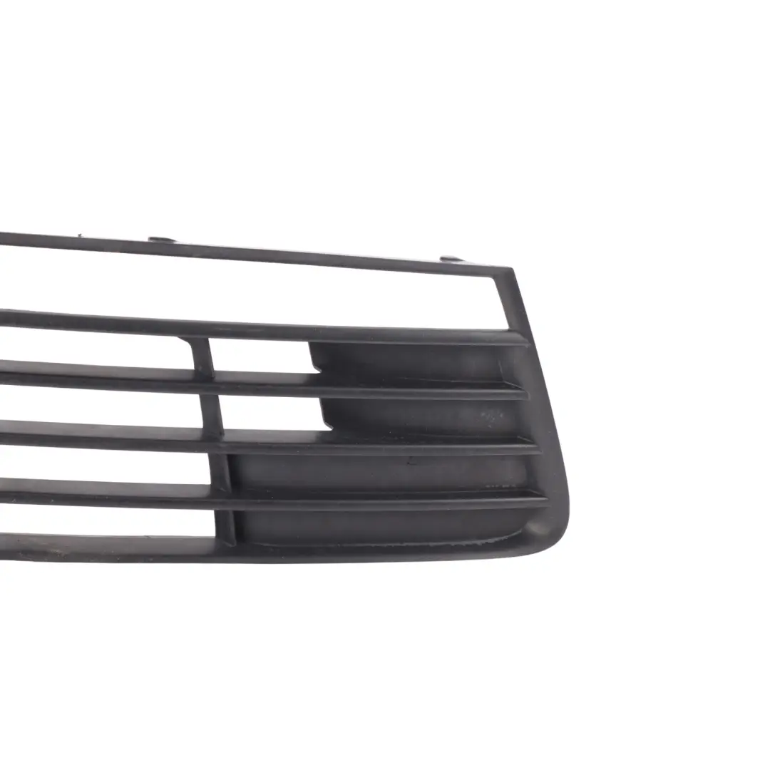 Front Bumper Insert Lower Grille Trim Panel Right O/S to Audi Q7 4L with Part number 4L0807698 Audi Q7 4L Front Bumper Insert Lower Grille Trim Panel Right O/S - SKU 4L0807698 - Part number 4L0807698