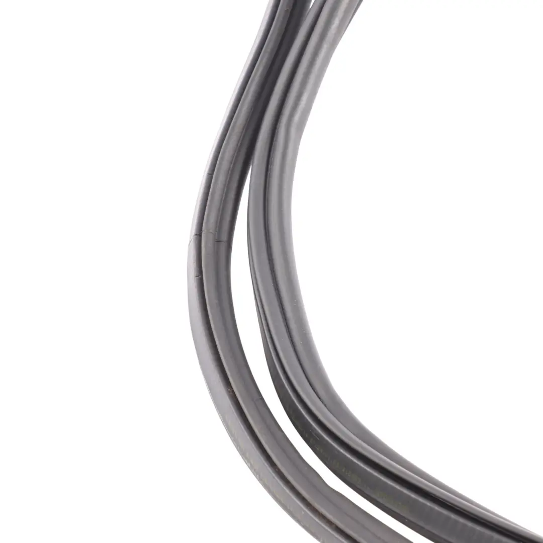 Audi Q7 4L Boot Trunk Tailgate Sealing Rubber Gasket Seal - SKU 4L0827705D - Part number 4L0827705D