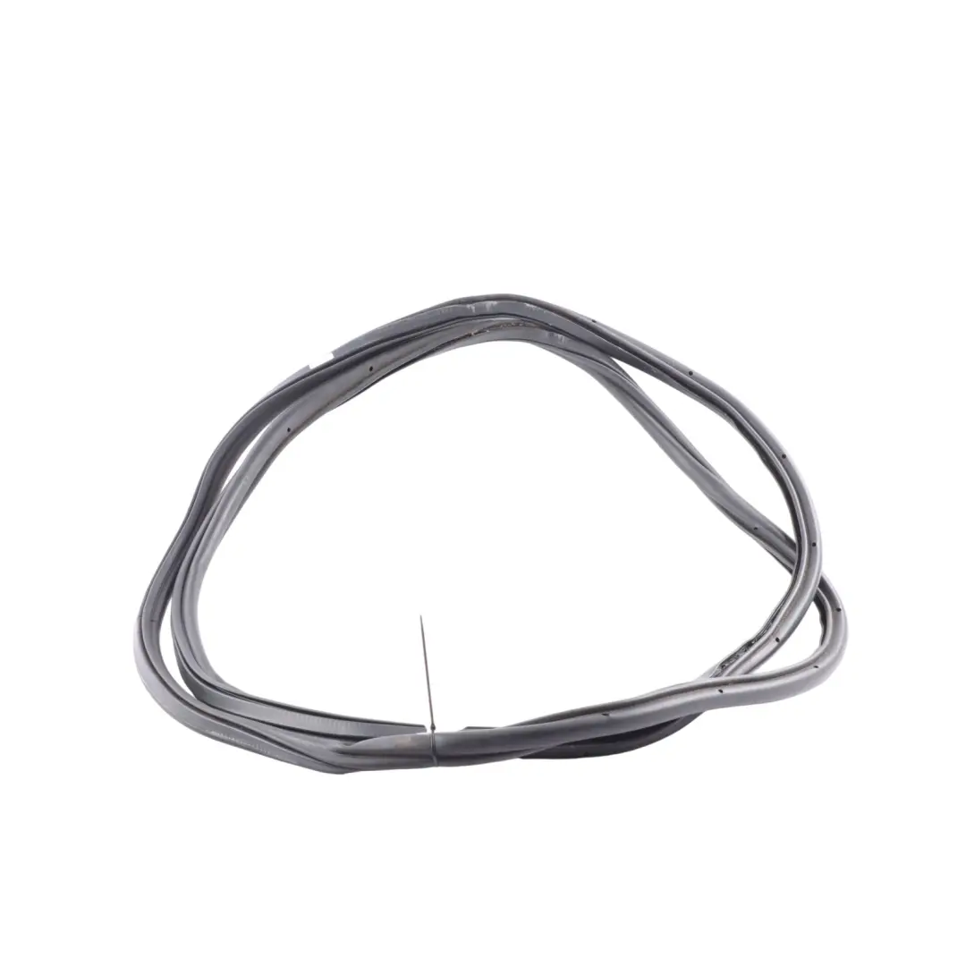 Boot Trunk Tailgate Sealing Rubber Gasket Seal to Audi Q7 4L with Part number 4L0827705D Audi Q7 4L Boot Trunk Tailgate Sealing Rubber Gasket Seal - SKU 4L0827705D - Part number 4L0827705D