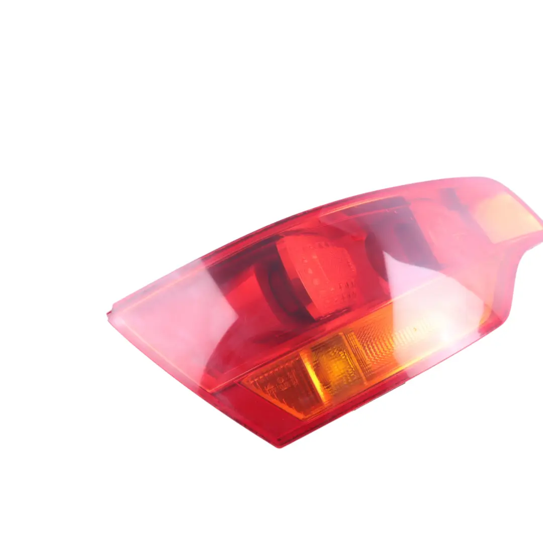 Luz Trasera Exterior Izquierda para Audi Q7 4L con número de pieza 4L0945093 Audi Q7 4L Luz Trasera Exterior Izquierda - SKU 4L0945093 - Número de pieza 4L0945093