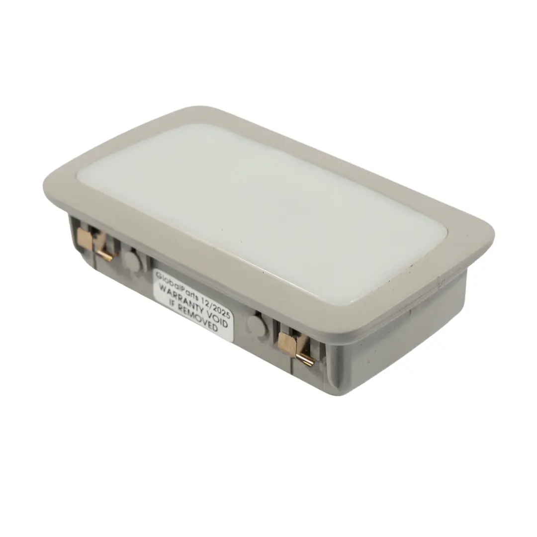 Audi A6 C6 Q7 4L Innenraum Kofferraum Ladefläche Lampe Panel Silber - SKU 4L0947123-1 - Teilenummer 4L0947123