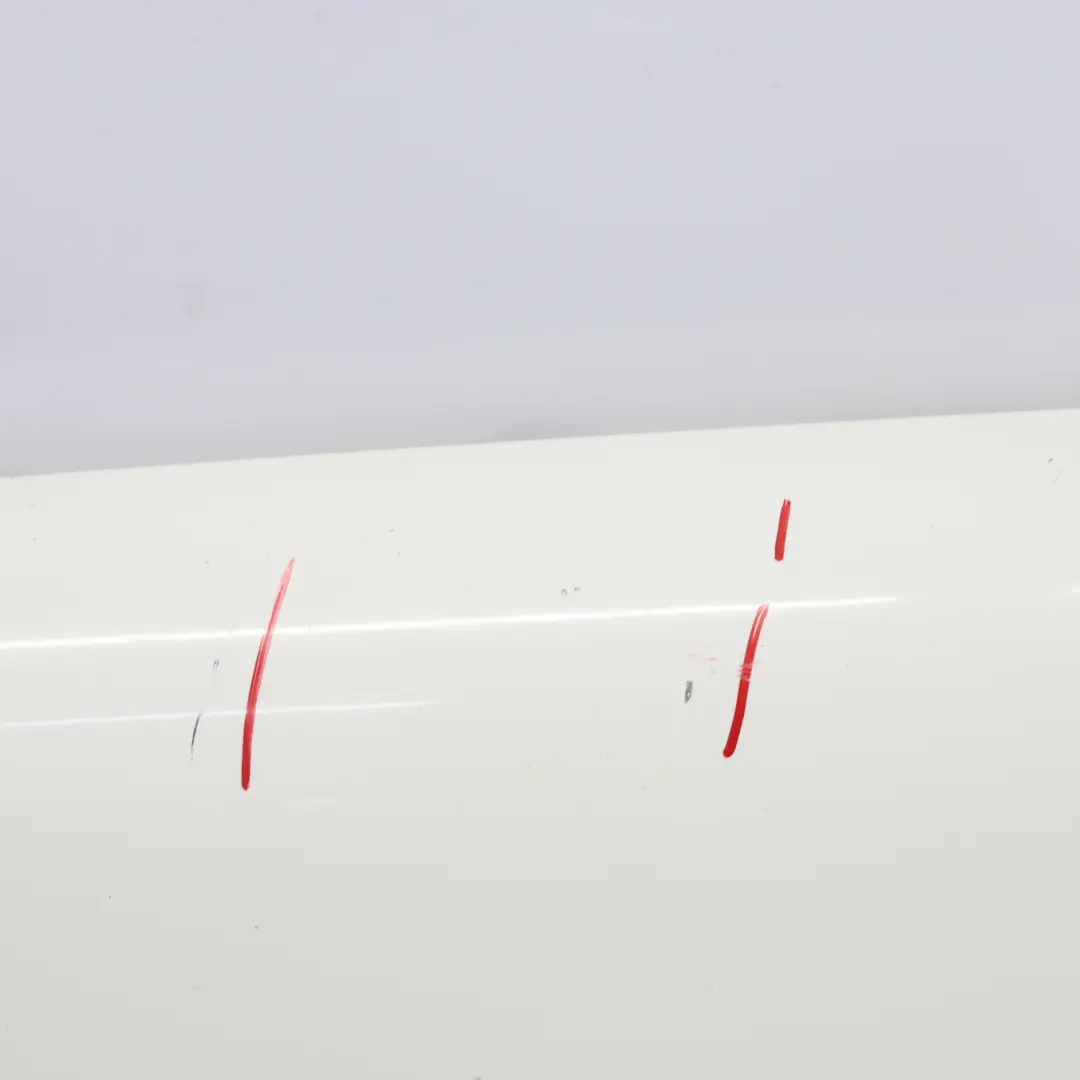 Pannello Laterale Anteriore Sinistro Frozen White - Z2 per Ford Transit Connect con numero di parte 5131152 Ford Transit Connect Pannello Laterale Anteriore Sinistro Frozen White - Z2 - SKU 5131152-FW2 - Numero di parte 5131152