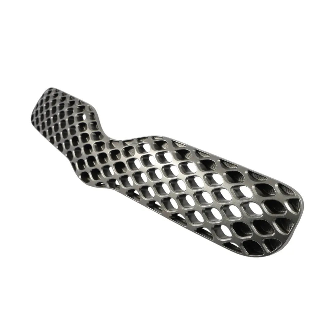 Mk1 XP10 Frontstoßstange Motorhauben Grill Zierabdeckung für Toyota Yaris mit Teilenummer 531010D060 Toyota Yaris Mk1 XP10 Frontstoßstange Motorhauben Grill Zierabdeckung - SKU 531010D060 - Teilenummer 531010D060