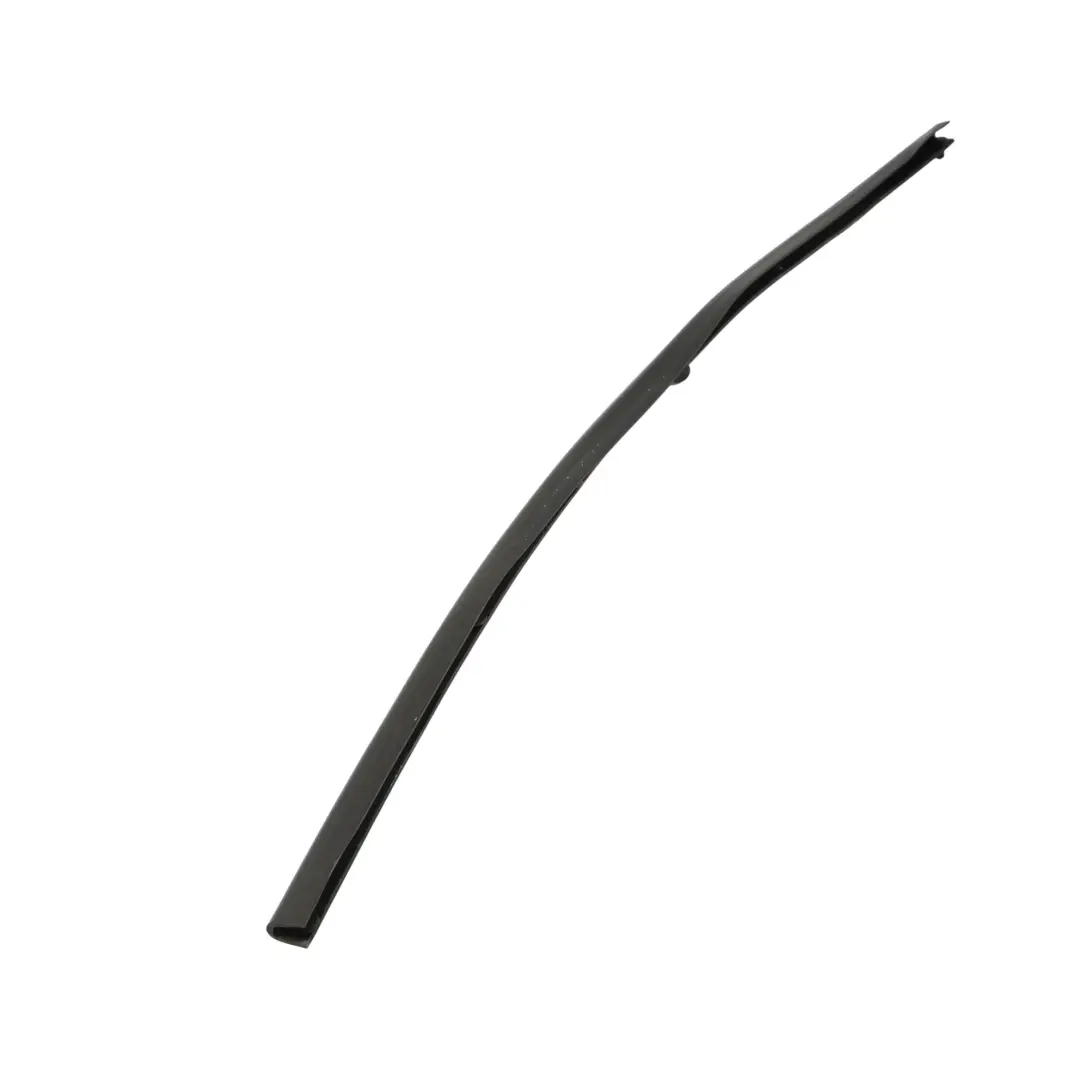 XP10 Guarnizione In Gomma Del Cofano Anteriore per Toyota Yaris con numero di parte 533810D010 Toyota Yaris XP10 Guarnizione In Gomma Del Cofano Anteriore - SKU 533810D010 - Numero di parte 533810D010