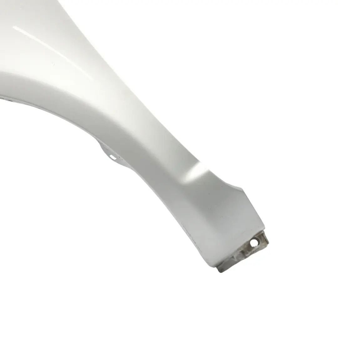 Seitenverkleidung Vorne Links Kotflügel Silber Mica Metallic 1E7 für Toyota Yaris 1 mit Teilenummer 538120D010 Toyota Yaris 1 Seitenverkleidung Vorne Links Kotflügel Silber Mica Metallic 1E7 - SKU 538120D010-SMI - Teilenummer 538120D010