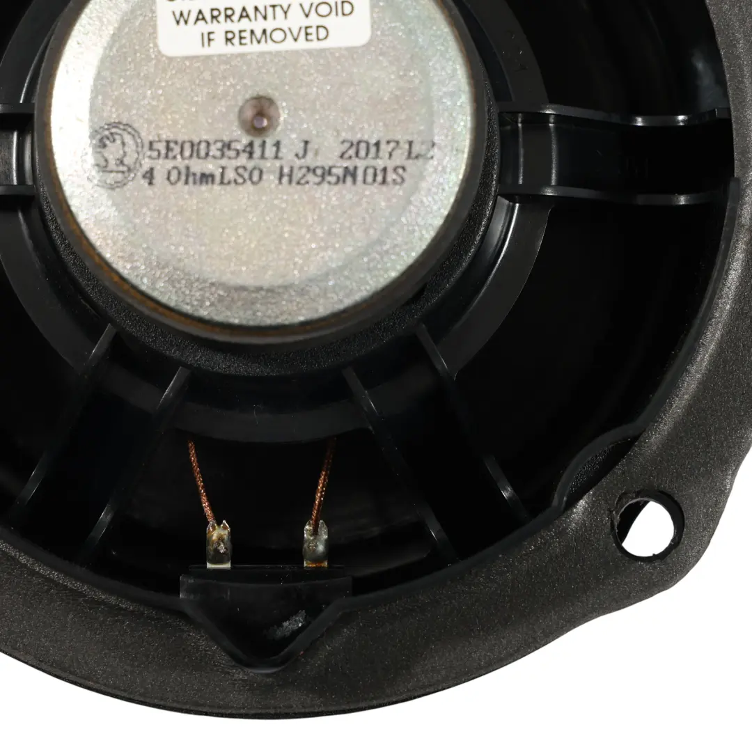 Mk3 Puerta Tweeter Delantero Trasero Izquierdo Derecho 5E0035411C para Skoda Octavia con número de pieza 5E0035411J Skoda Octavia Mk3 Puerta Tweeter Delantero Trasero Izquierdo Derecho 5E0035411C - SKU 5E0035411J - Número de pieza 5E0035411J