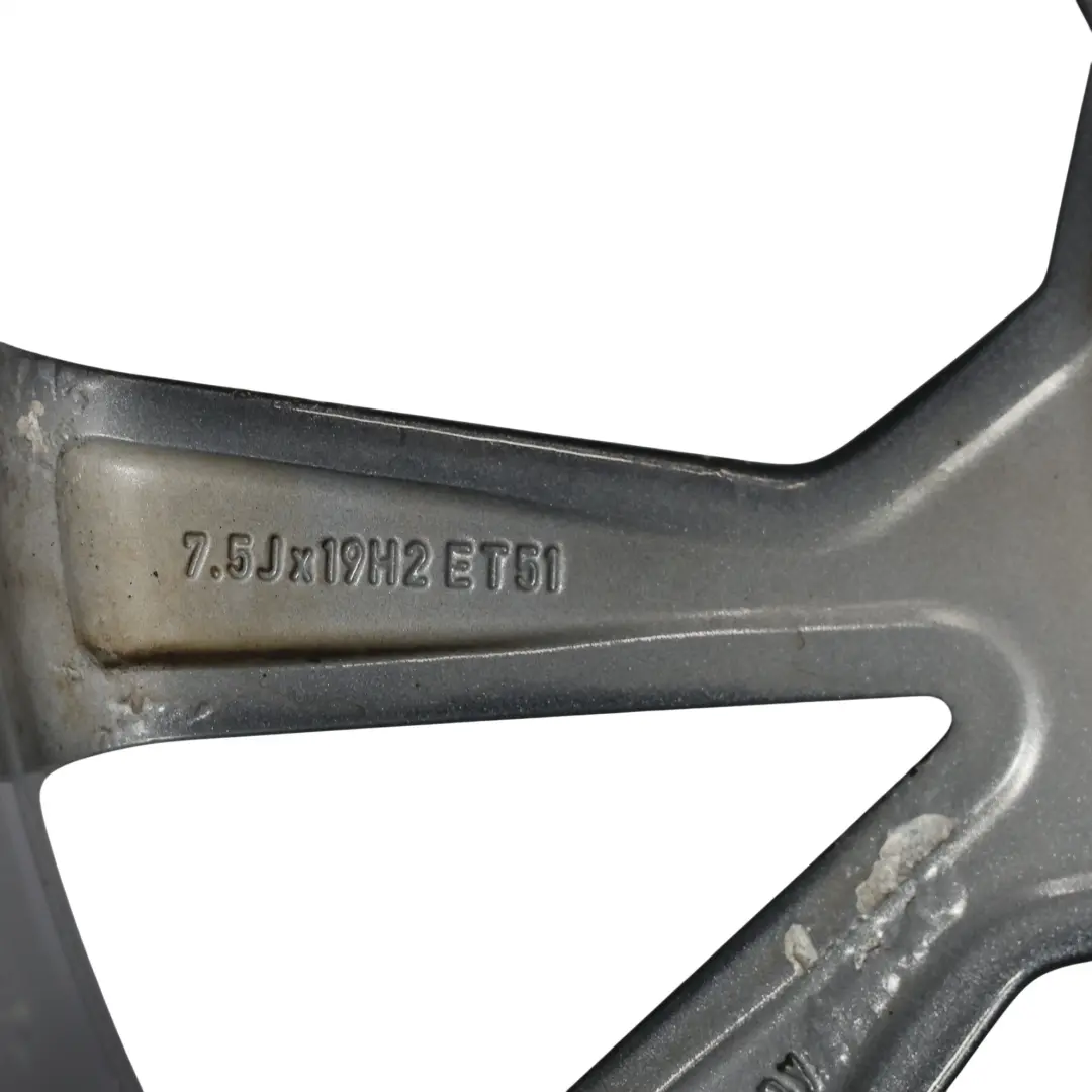 Mk3 RS Felga Aluminiowa Szara 19" 7,5J ET:51 do Skoda Octavia o numerze 5E0601025AH Skoda Octavia Mk3 RS Felga Aluminiowa Szara 19" 7,5J ET:51 - SKU 5E0601025AH-1 - Numer Części 5E0601025AH