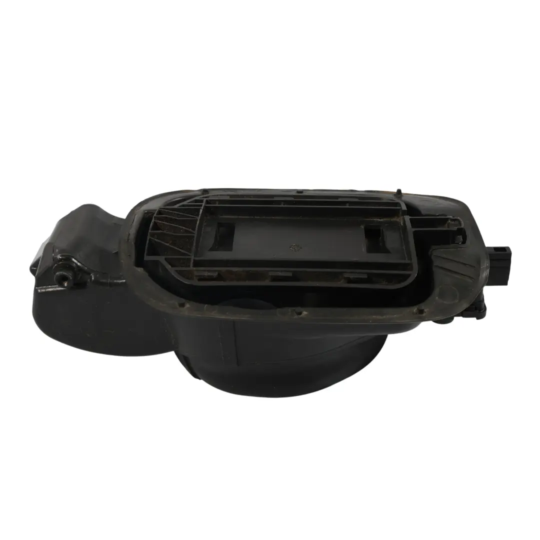 Mk3 5E Kraftstoff Tank Deckel Klappe Abdeckung Trim für Skoda Octavia mit Teilenummer 5E0809702B Skoda Octavia Mk3 5E Kraftstoff Tank Deckel Klappe Abdeckung Trim - SKU 5E0809702B - Teilenummer 5E0809702B