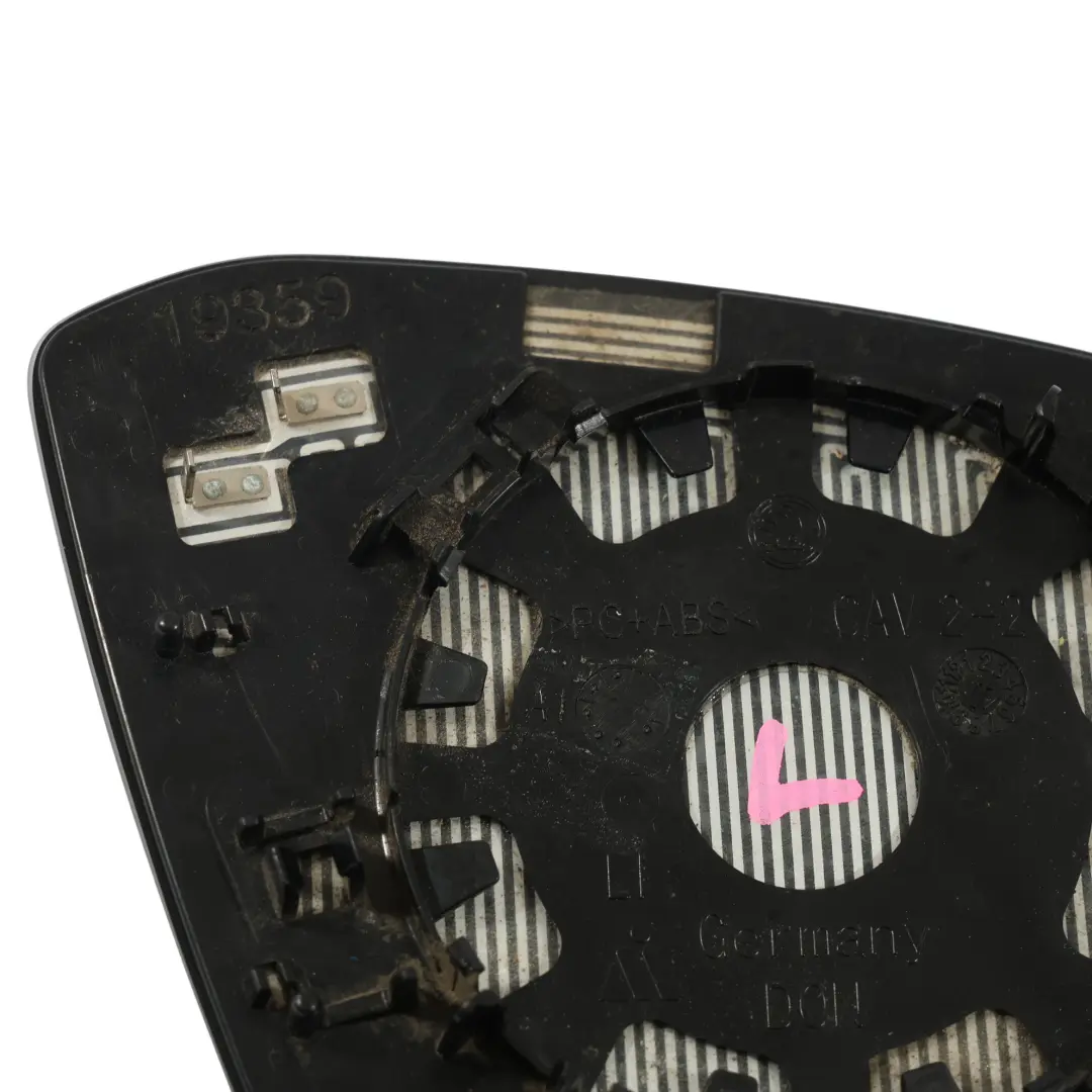 Mk3 5E Glace De Rétroviseur Avant Gauche pour Skoda Octavia à propos du numéro de pièce 5E0857521 Skoda Octavia Mk3 5E Glace De Rétroviseur Avant Gauche - SKU 5E0857521 - Numéro de pièce 5E0857521