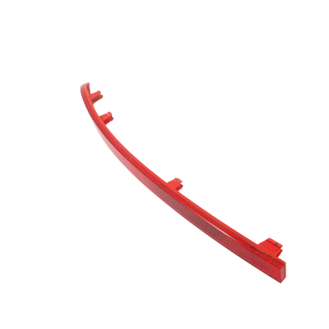 Hintere Stoßstange Reflektor Links für Skoda Octavia 5E mit Teilenummer 5E0945105A Skoda Octavia 5E Hintere Stoßstange Reflektor Links - SKU 5E0945105A - Teilenummer 5E0945105A