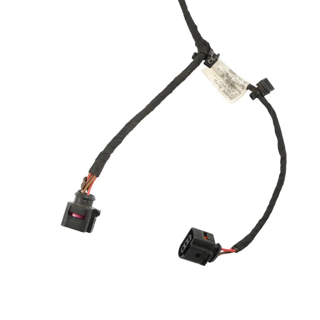 Mk3 Front Bumper Wiring Harness Loom Cable 5E0971095DF to Skoda Octavia with Part number 5E0971095DP Skoda Octavia Mk3 Front Bumper Wiring Harness Loom Cable 5E0971095DF - SKU 5E0971095DP - Part number 5E0971095DP