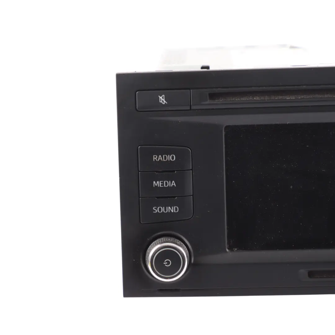 Mk3 5F Radio Head Unit Multi Media CD Player to Seat Leon with Part number 5F0035869 Seat Leon Mk3 5F Radio Head Unit Multi Media CD Player - SKU 5F0035869 - Part number 5F0035869
