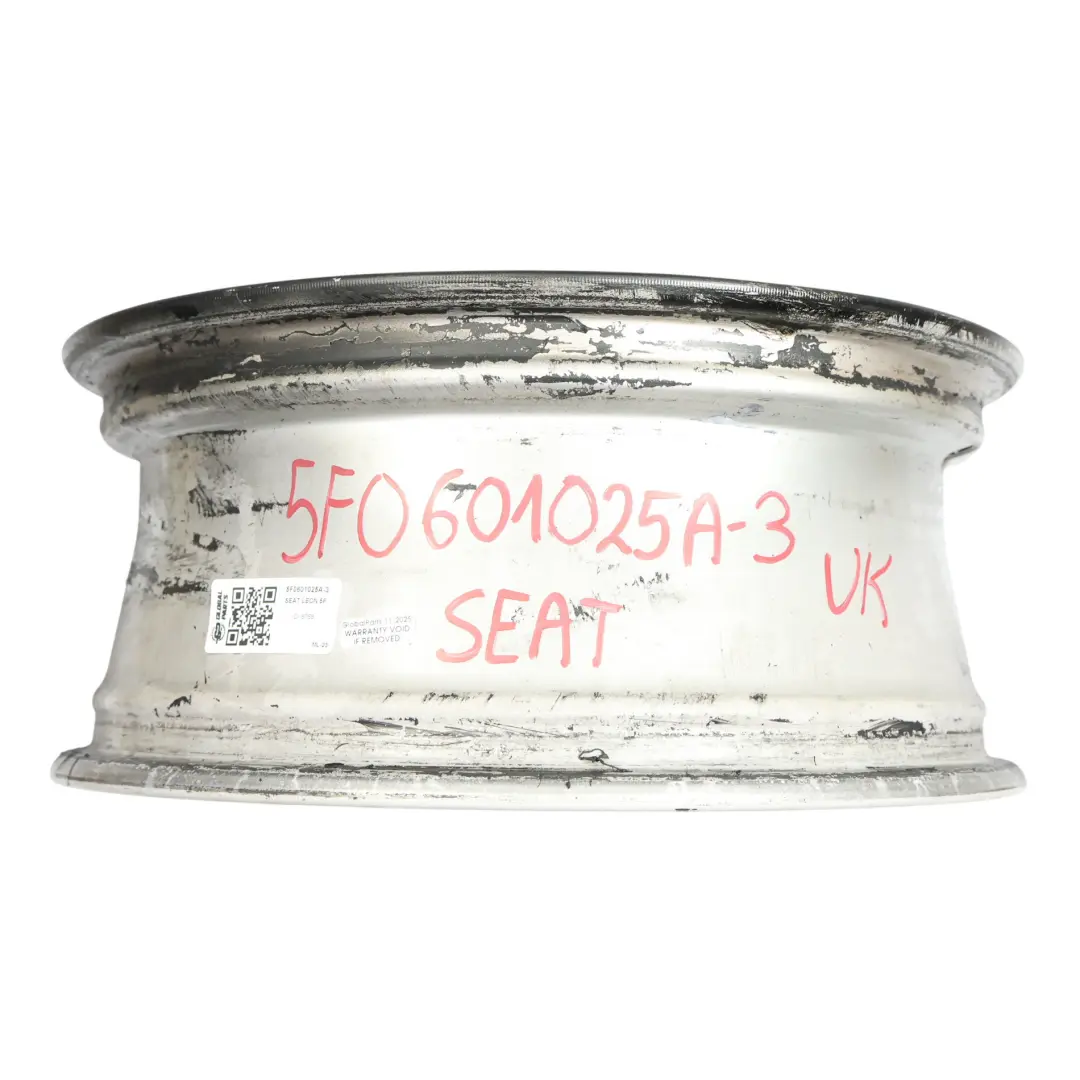 Mk3 5F Alufelge Schwarz 16" 6,5J ET:46 Stern Speiche für Seat Leon mit Teilenummer 5F0601025A Seat Leon Mk3 5F Alufelge Schwarz 16" 6,5J ET:46 Stern Speiche - SKU 5F0601025A-3 - Teilenummer 5F0601025A