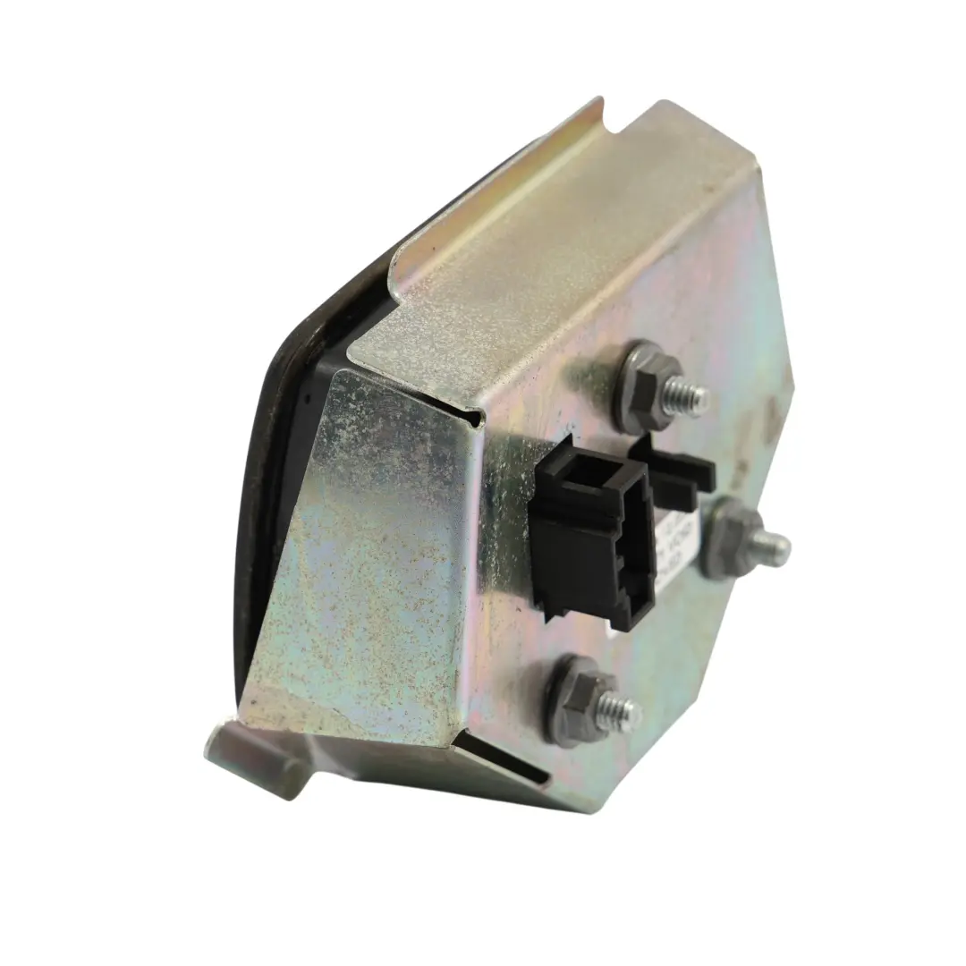 Seat Leon Mk3 5F Emblème Garniture De Poignée De Hayon - SKU 5F0827565A - Numéro de pièce 5F0827565A