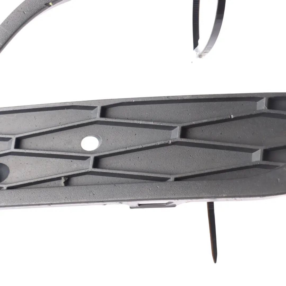 Seat Leon 5F MK3 Front Bumper Fog Light Grid Grille Right O/S Cover - SKU 5F0853666A - Part number 5F0853666A