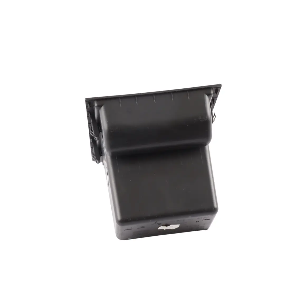 Mk3 5F Console Centrale Rangement Insert Garniture pour Seat Leon à propos du numéro de pièce 5F0864981A Seat Leon Mk3 5F Console Centrale Rangement Insert Garniture - SKU 5F0864981A - Numéro de pièce 5F0864981A