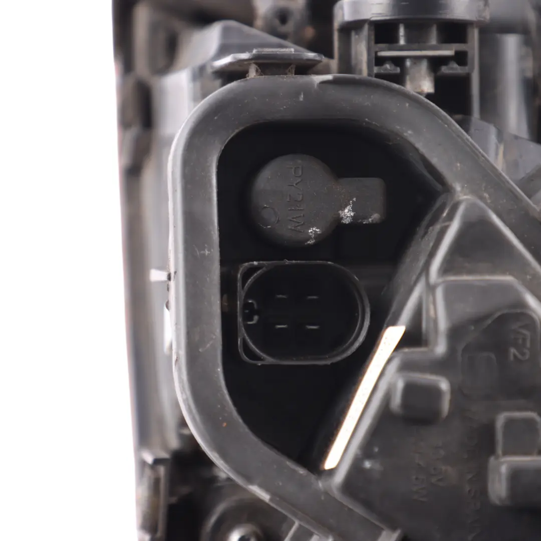 Mk3 5F Tail Light Lamp Outer Rear Left N/S Side to Seat Leon with Part number 5F0945095C Seat Leon Mk3 5F Tail Light Lamp Outer Rear Left N/S Side - SKU 5F0945095C - Part number 5F0945095C