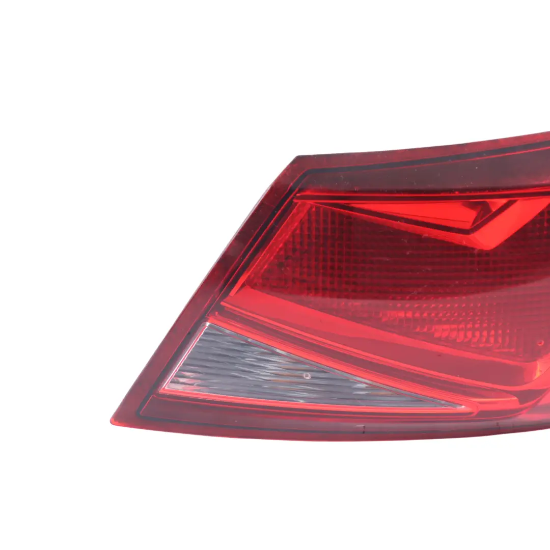 Mk3 5F Tail Light Lamp Outer Rear Right O/S Side to Seat Leon with Part number 5F0945096C Seat Leon Mk3 5F Tail Light Lamp Outer Rear Right O/S Side - SKU 5F0945096C - Part number 5F0945096C