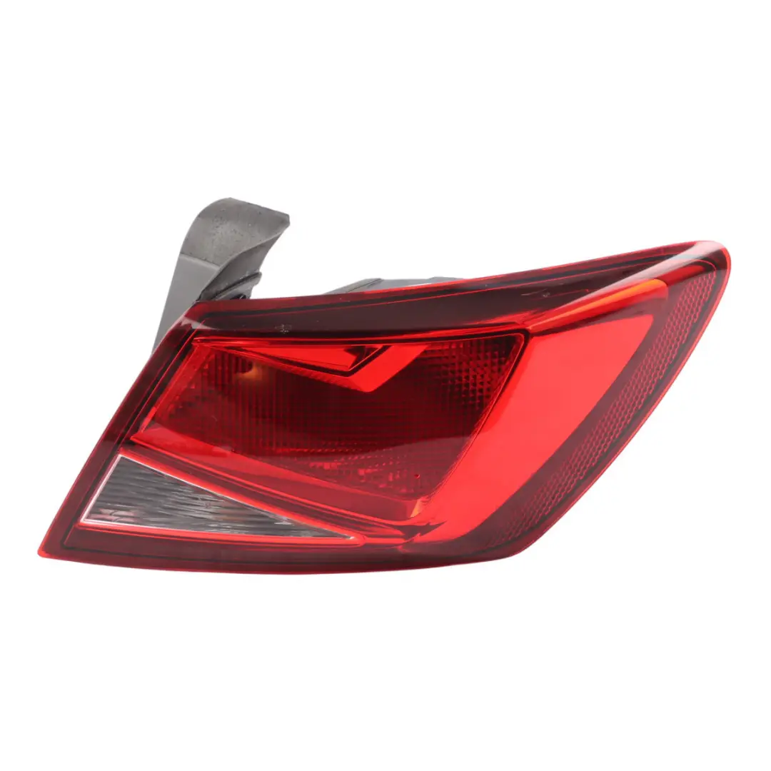Mk3 5F Tail Light Lamp Outer Rear Right O/S to Seat Leon with Part number 5F0945096D Seat Leon Mk3 5F Tail Light Lamp Outer Rear Right O/S - SKU 5F0945096D - Part number 5F0945096D