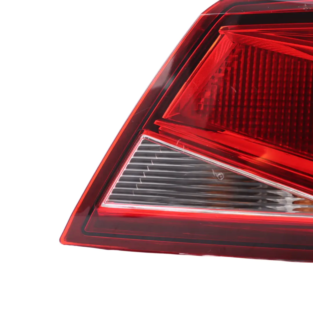 Mk3 5F Tail Light Lamp Outer Rear Right O/S to Seat Leon with Part number 5F0945096D Seat Leon Mk3 5F Tail Light Lamp Outer Rear Right O/S - SKU 5F0945096D - Part number 5F0945096D