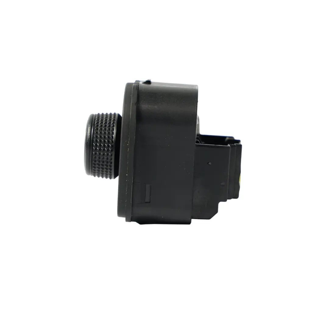 Mk3 Interruttore Regolazione Specchietti Retrovisori per Seat Leon con numero di parte 5F0959565D Seat Leon Mk3 Interruttore Regolazione Specchietti Retrovisori - SKU 5F0959565D - Numero di parte 5F0959565D