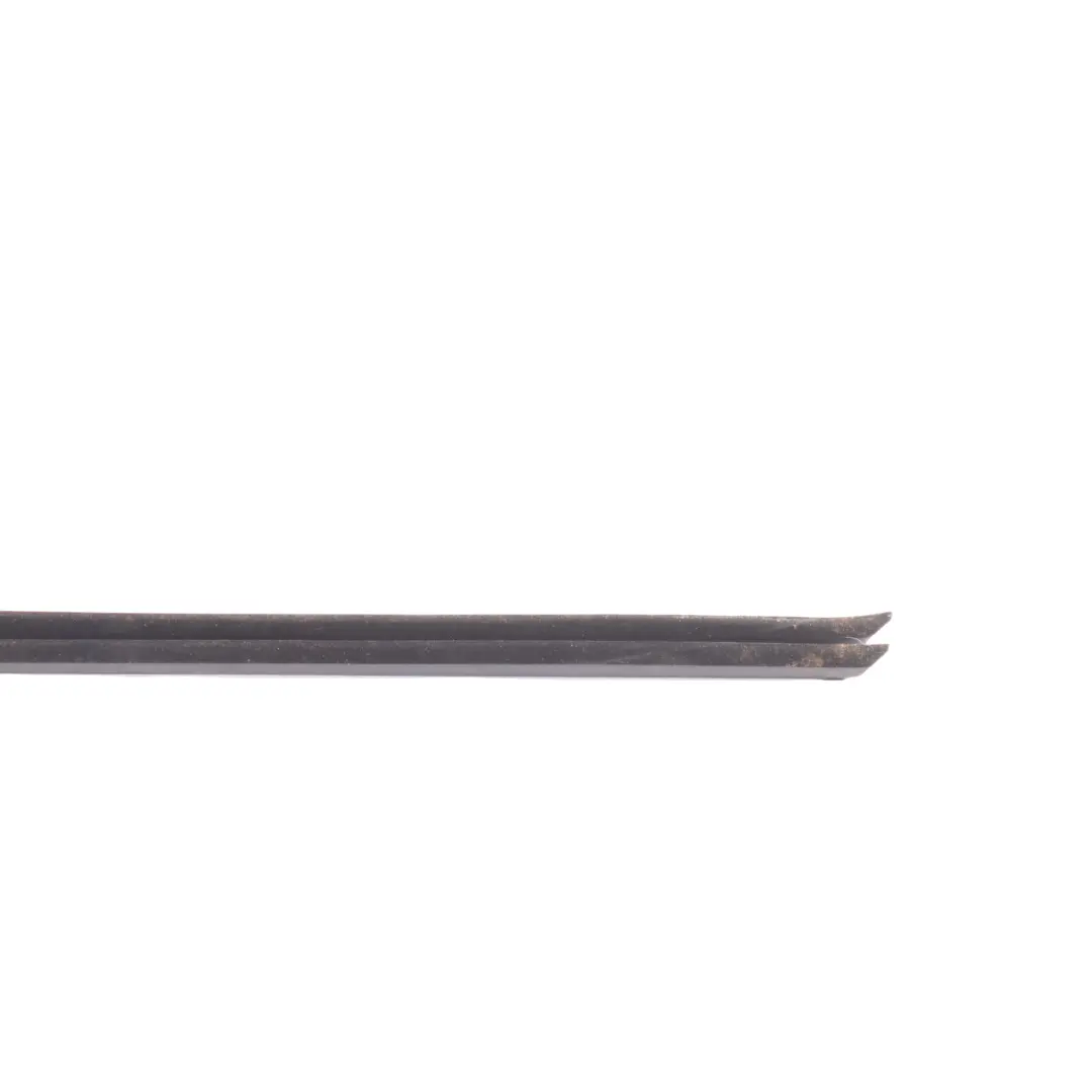 MK3 5F Joint Fenêtre Intérieur Porte Arrière Gauche pour Seat Leon à propos du numéro de pièce 5F4839471 Seat Leon MK3 5F Joint Fenêtre Intérieur Porte Arrière Gauche - SKU 5F4839471 - Numéro de pièce 5F4839471