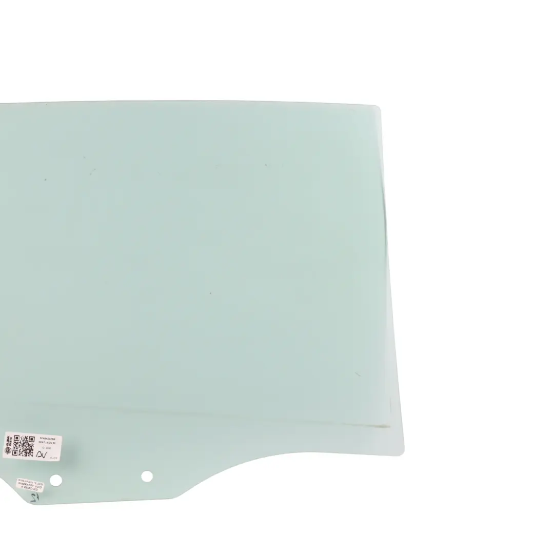 5F Puerta Trasera Ventana Lateral Cristal AS3 Izquierda para Seat Leon con número de pieza 5F4845025B Seat Leon 5F Puerta Trasera Ventana Lateral Cristal AS3 Izquierda - SKU 5F4845025B - Número de pieza 5F4845025B