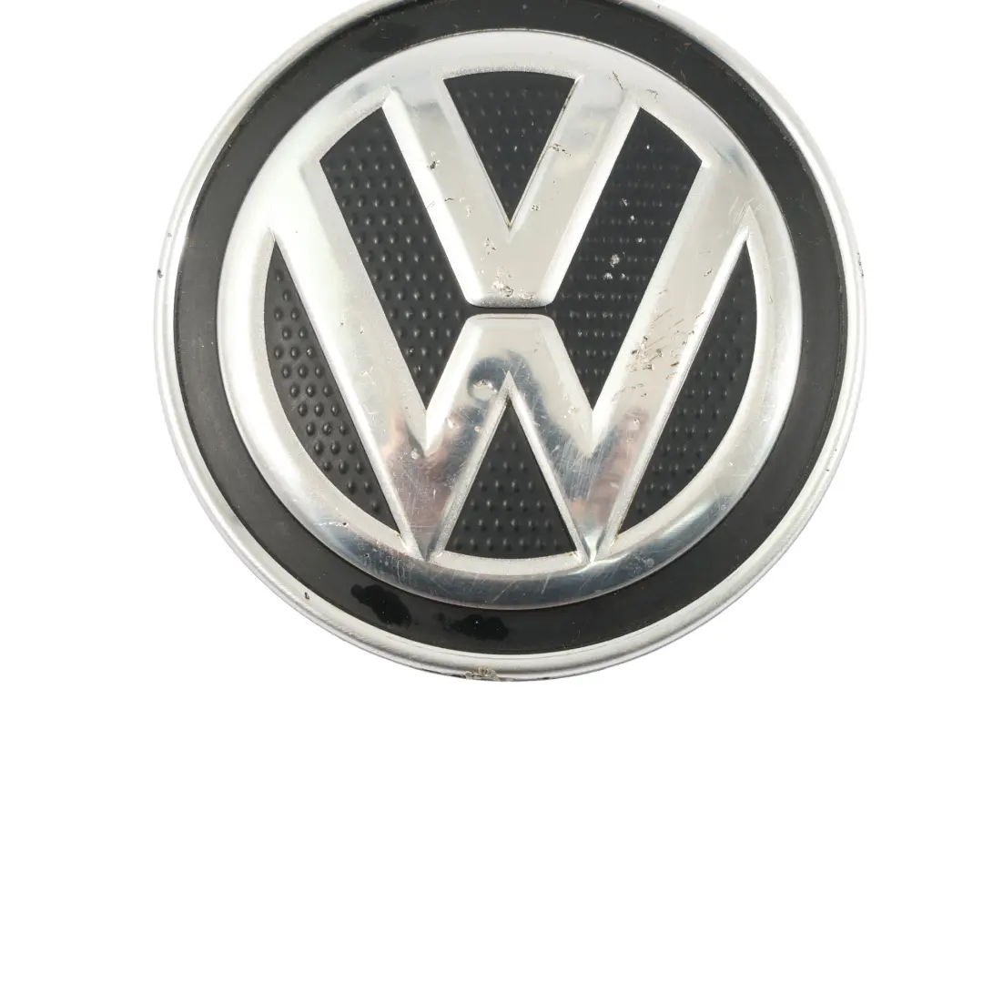 Dekielek Emblemat Kołpaka do VW Volkswagen Golf Mk7 o numerze 5G0601171 VW Volkswagen Golf Mk7 Dekielek Emblemat Kołpaka - SKU 5G0601171 - Numer Części 5G0601171
