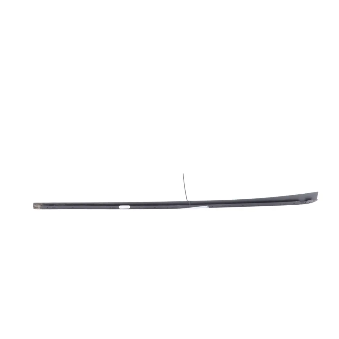 Windschutzscheibe Dichtung Wasserabweiser Links für Volkswagen Golf VII mit Teilenummer 5G0854327B Volkswagen Golf VII Windschutzscheibe Dichtung Wasserabweiser Links - SKU 5G0854327B - Teilenummer 5G0854327B