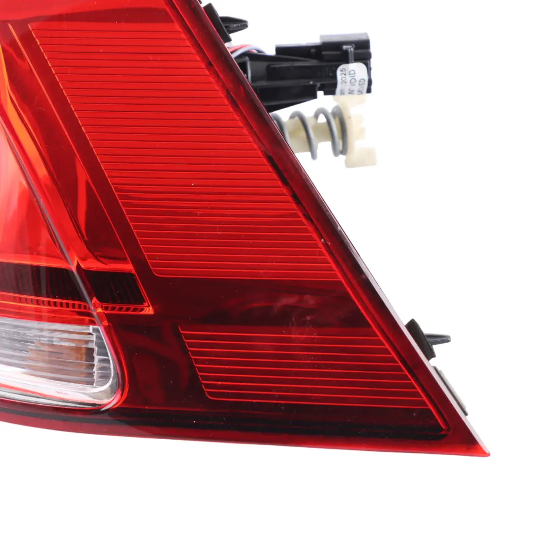 Tail Light Lamp LED Outer Right O/S to VW Volkswagen Golf VII Rear with Part number 5G0945096P VW Volkswagen Golf VII Rear Tail Light Lamp LED Outer Right O/S - SKU 5G0945096P - Part number 5G0945096P