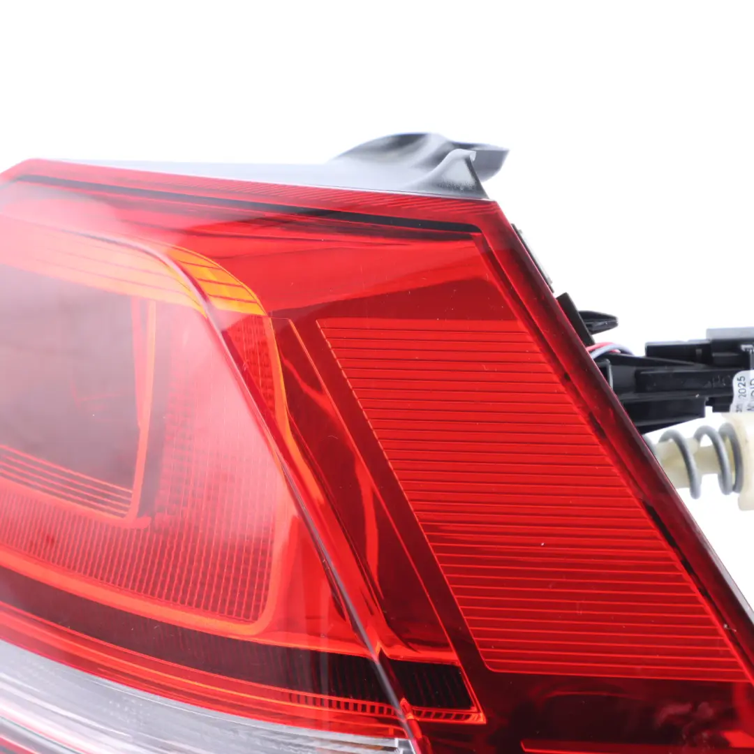 VW Volkswagen Golf VII Rear Tail Light Lamp LED Outer Right O/S - SKU 5G0945096P - Part number 5G0945096P