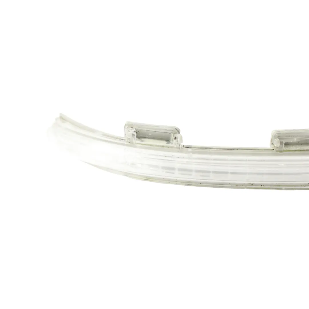 Volkswagen VW Golf 7 Intermitente De Espejo Retrovisor Derecho - SKU 5G0949102 - Número de pieza 5G0949102