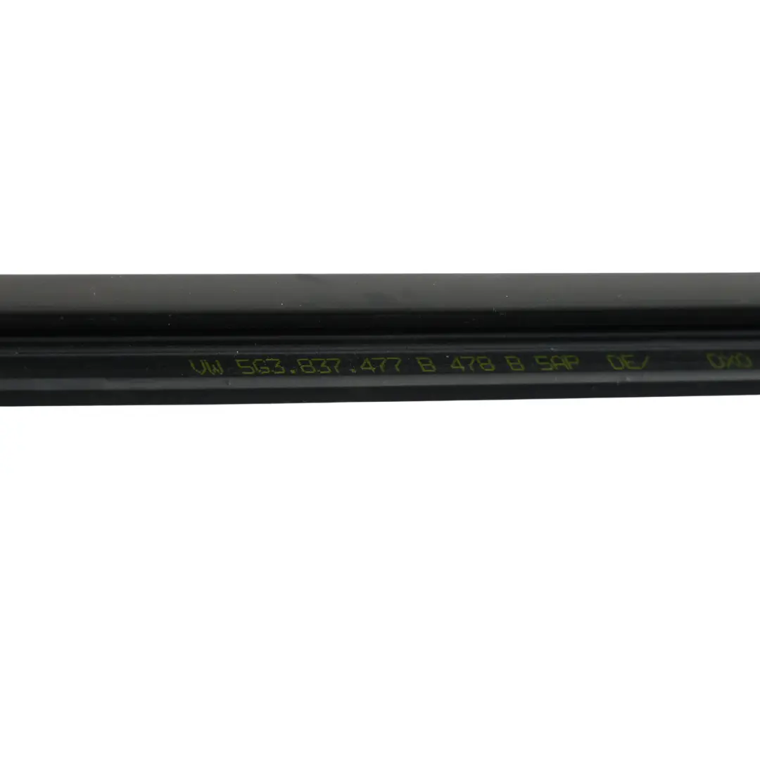 3Dr Guarnizione Apertura Finestrino Anteriore Destra per VW Golf Mk7 con numero di parte 5G3837478C VW Golf Mk7 3Dr Guarnizione Apertura Finestrino Anteriore Destra - SKU 5G3837478C - Numero di parte 5G3837478C