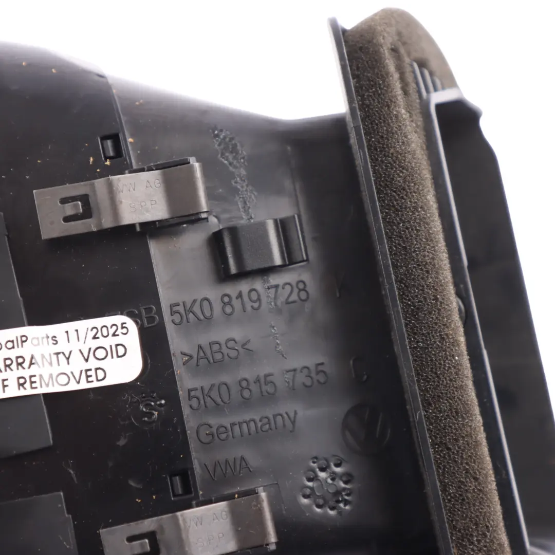 Mk6 5K Air Vent Dashboard Dash Centre Nozzle Trim to VW Volkswagen Golf with Part number 5K0819728K VW Volkswagen Golf Mk6 5K Air Vent Dashboard Dash Centre Nozzle Trim - SKU 5K0819728K - Part number 5K0819728K