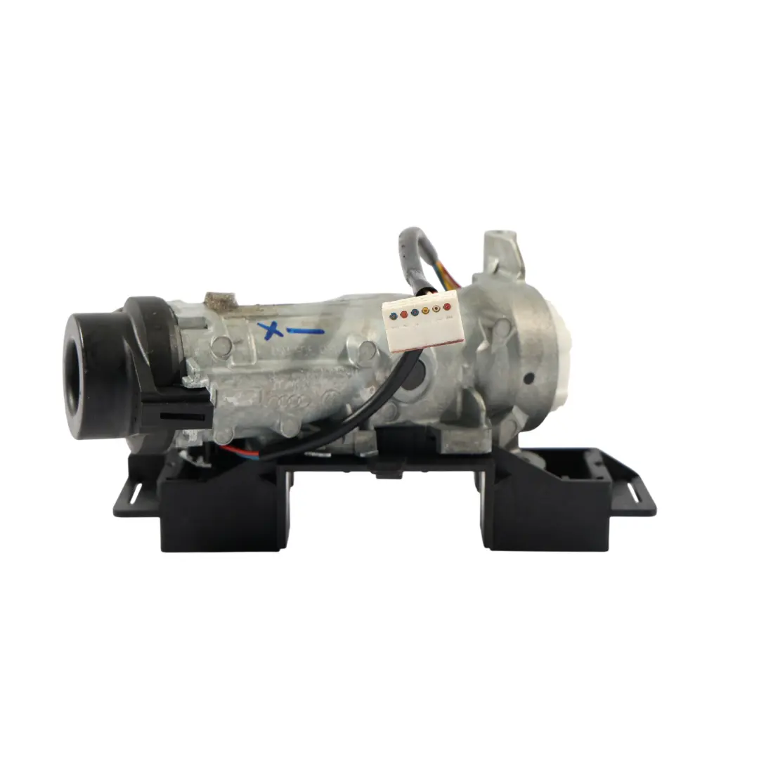Encendido Barril Interruptor De Bloqueo Llave Remota para Audi A5 8T con número de pieza 5K0905865 Audi A5 8T Encendido Barril Interruptor De Bloqueo Llave Remota - SKU 5K0905865-1 - Número de pieza 5K0905865