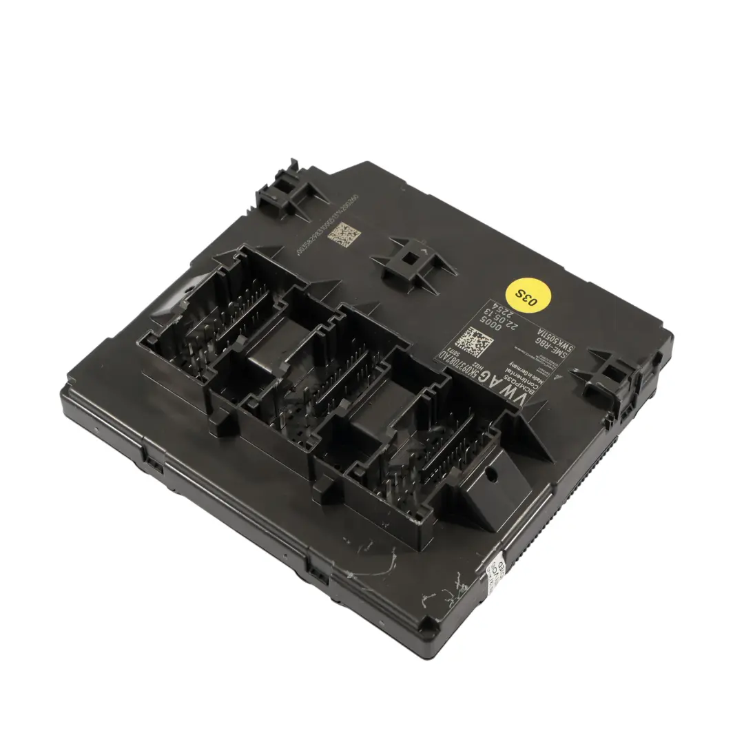 Volkswagen Touran 1T Scirocco III BCM Module Commande Carrosserie - SKU 5K0937087AD - Numéro de pièce 5K0937087AD