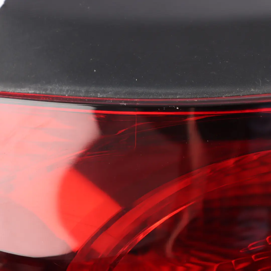 VW Volkswagen Golf Mk6 5K Rear Tailgate Light Lamp Outer Left N/S - SKU 5K0945095M - Part number 5K0945095M