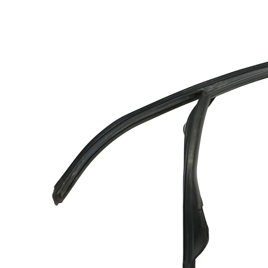 Mk6 Vordertür Fenster Führung Dichtung Streifen Rechts für VW Golf mit Teilenummer 5K4837432C VW Golf Mk6 Vordertür Fenster Führung Dichtung Streifen Rechts - SKU 5K4837432C - Teilenummer 5K4837432C